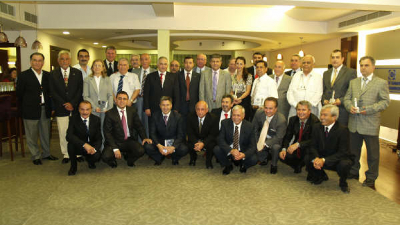 Mesleğimizin duayenleri ödüllendirildi..